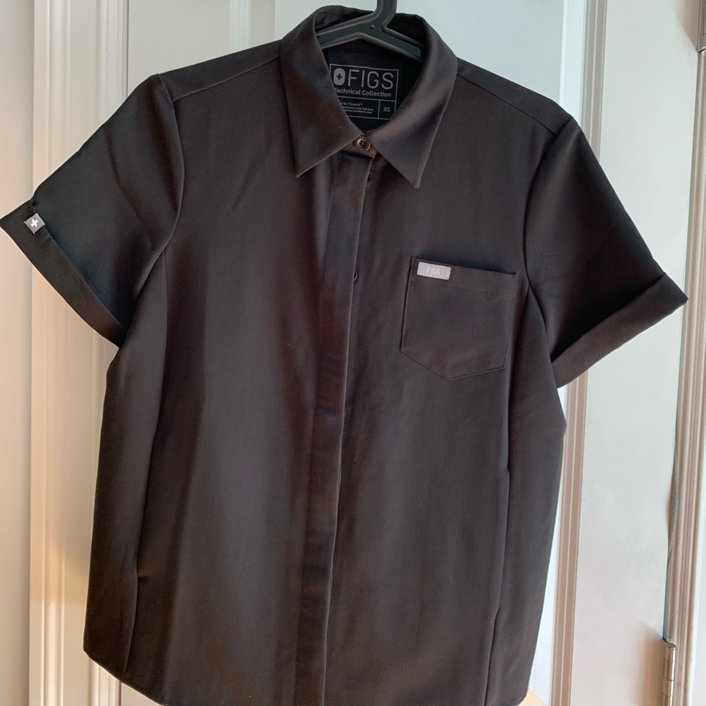 Figs Black Hanoi - Popover scrub top